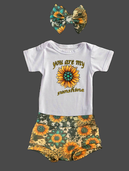 you are my sunshine- outfit